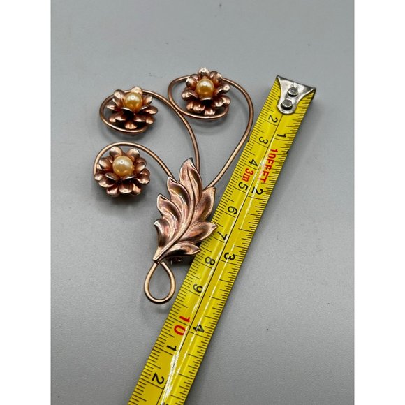 Large Flower with Stem Brooch 1940s Vintage Costume Pin Flower with Faux Pearls - Picture 5 of 5